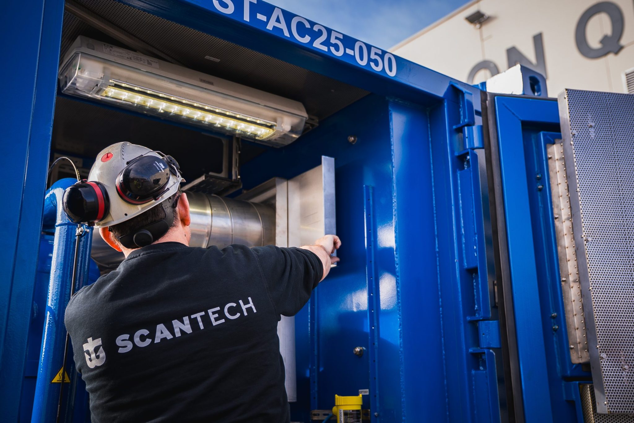 ScanTech 28 - Bølgen Reklamebyrå